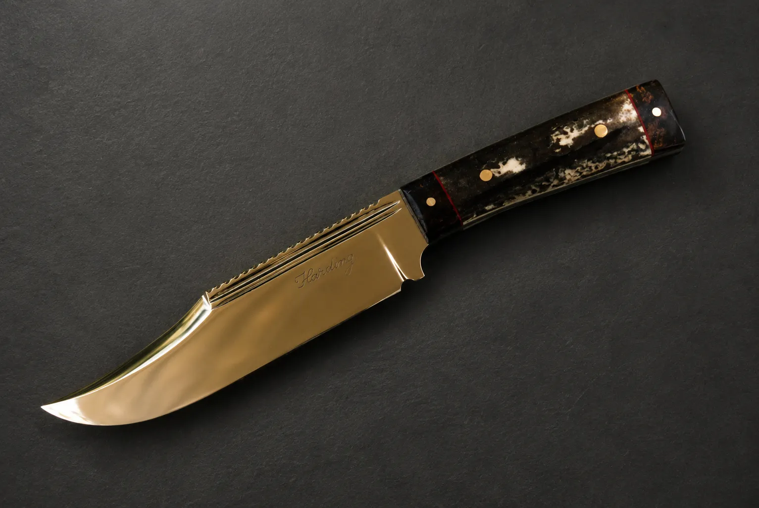 Handmade bowie knives by Lloyd Harding