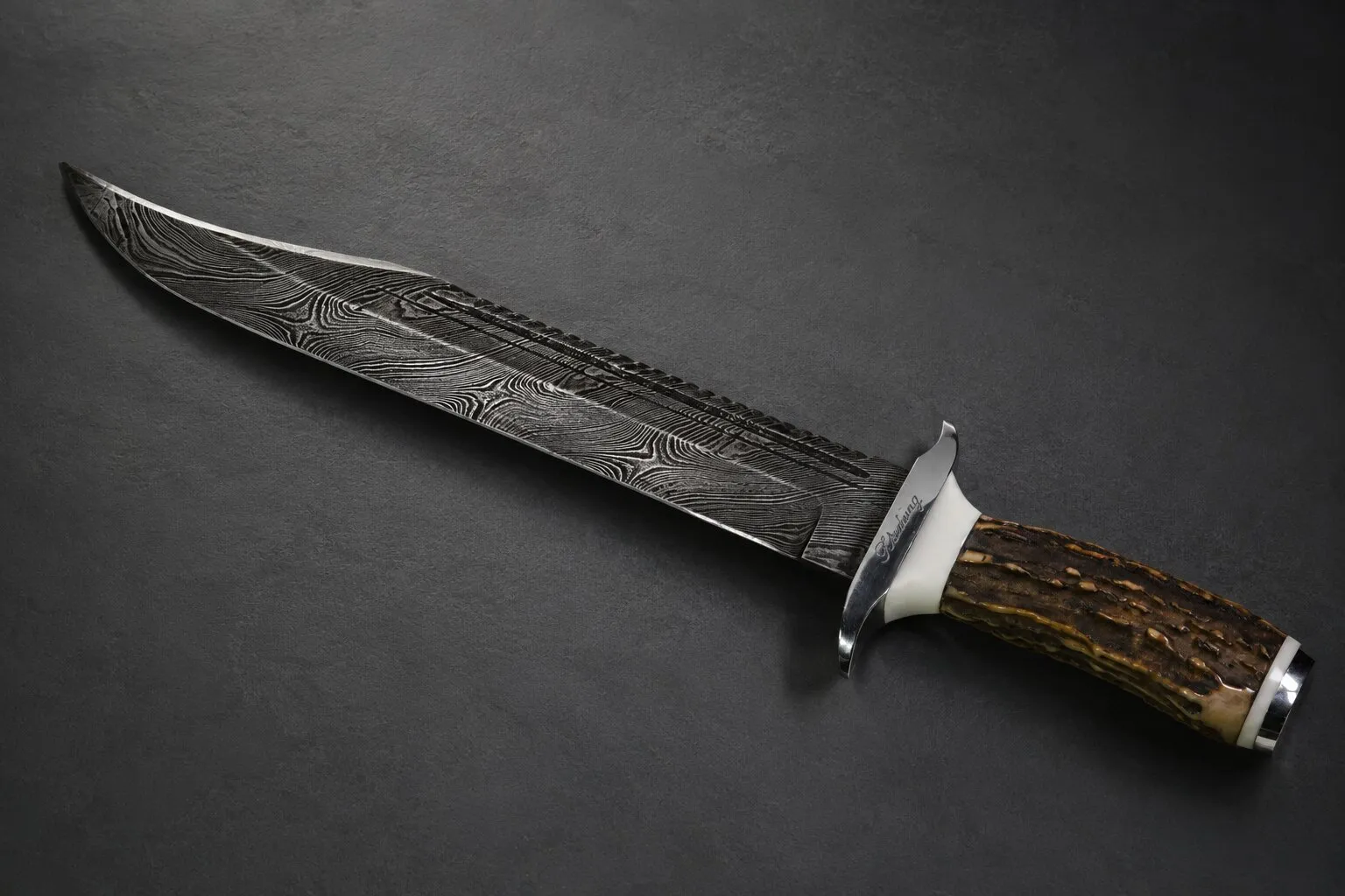 Knife 07 by Lloyd Harding
