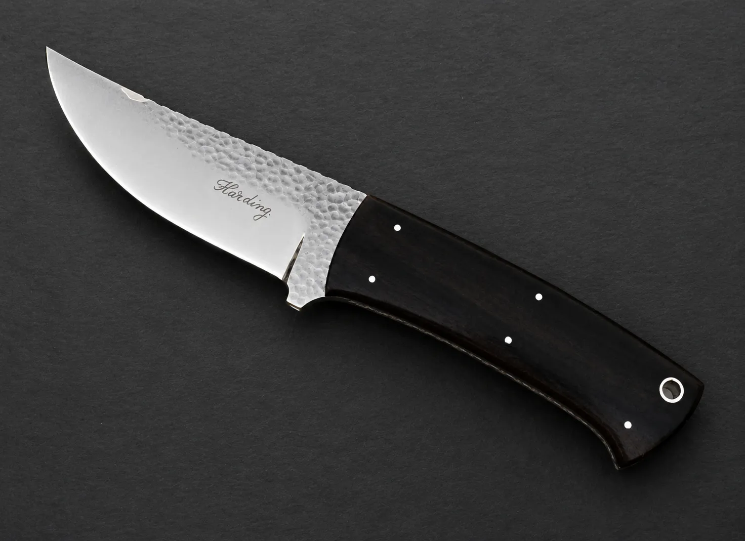 Handmade hunting knives by Lloyd Harding