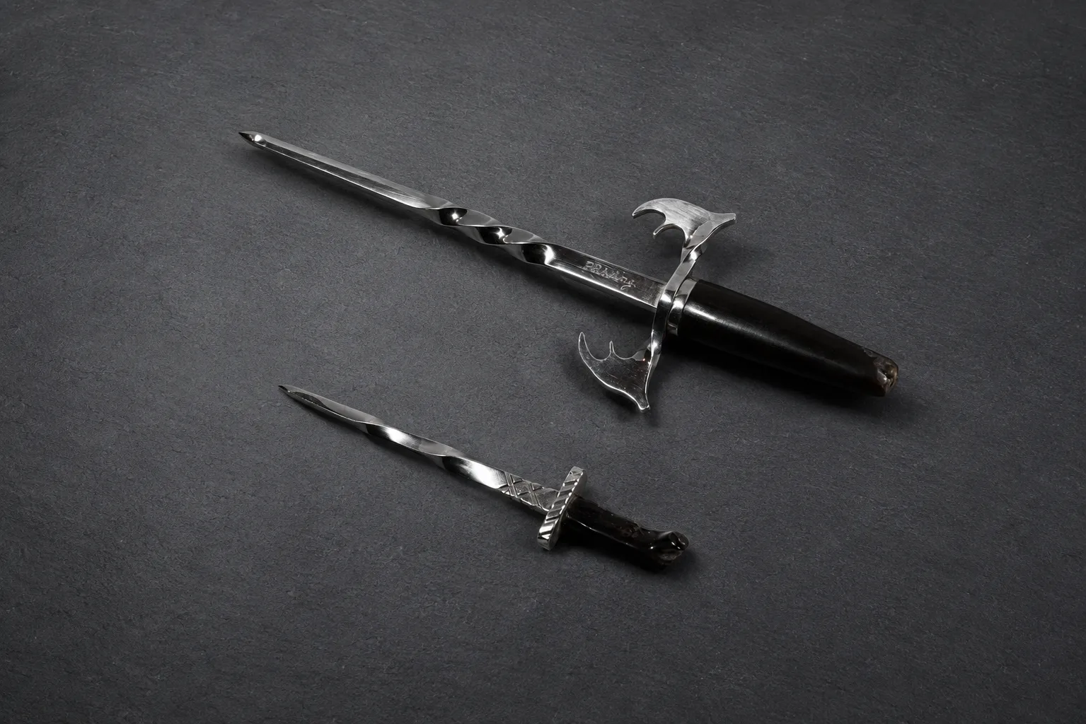 Handmade miniature knives by Lloyd Harding