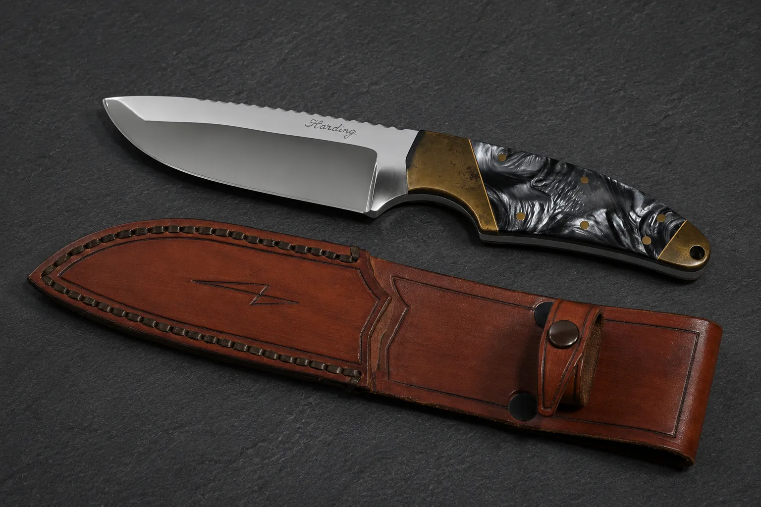 Handmade skinning knives by Lloyd Harding