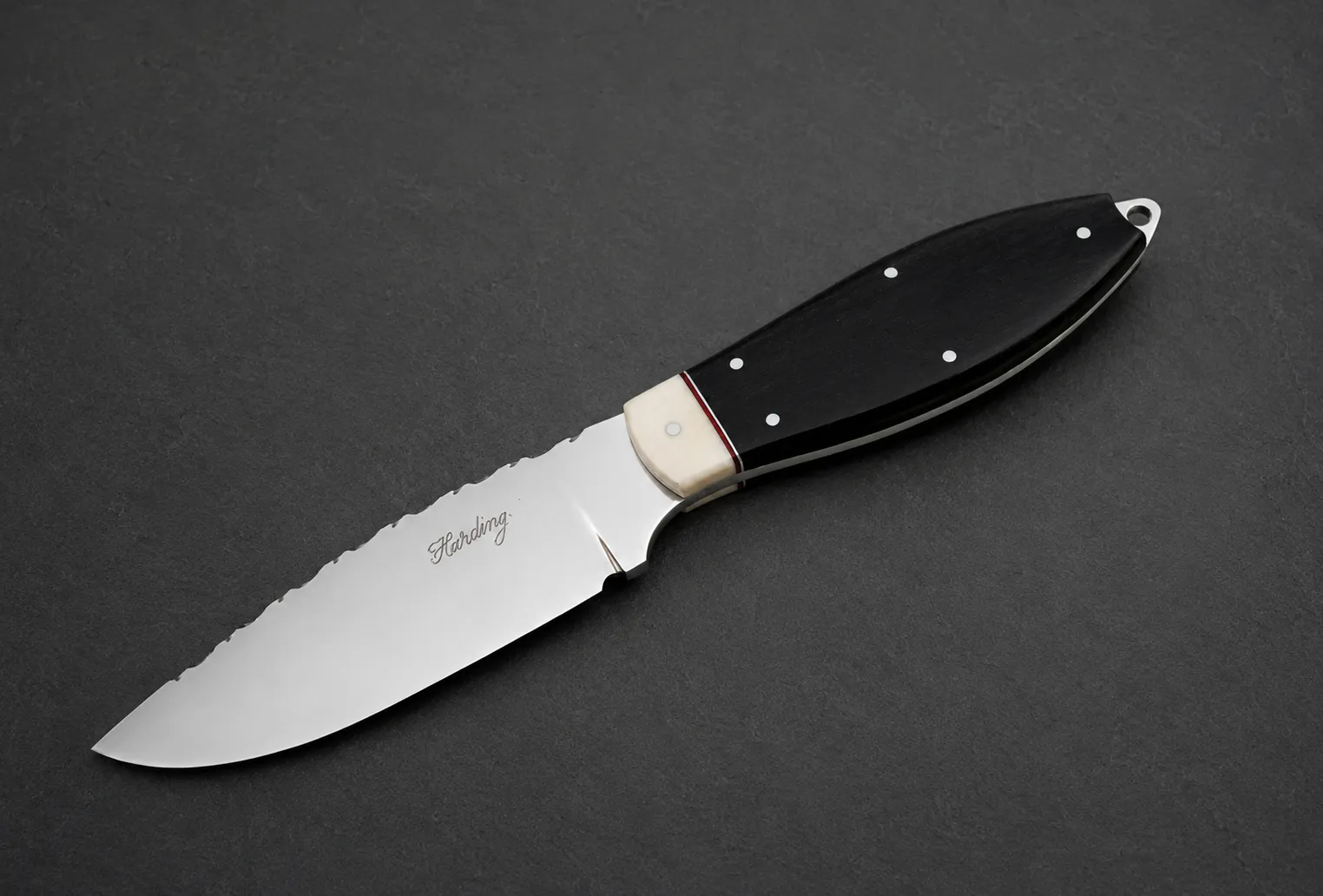 Handmade skinning knives by Lloyd Harding