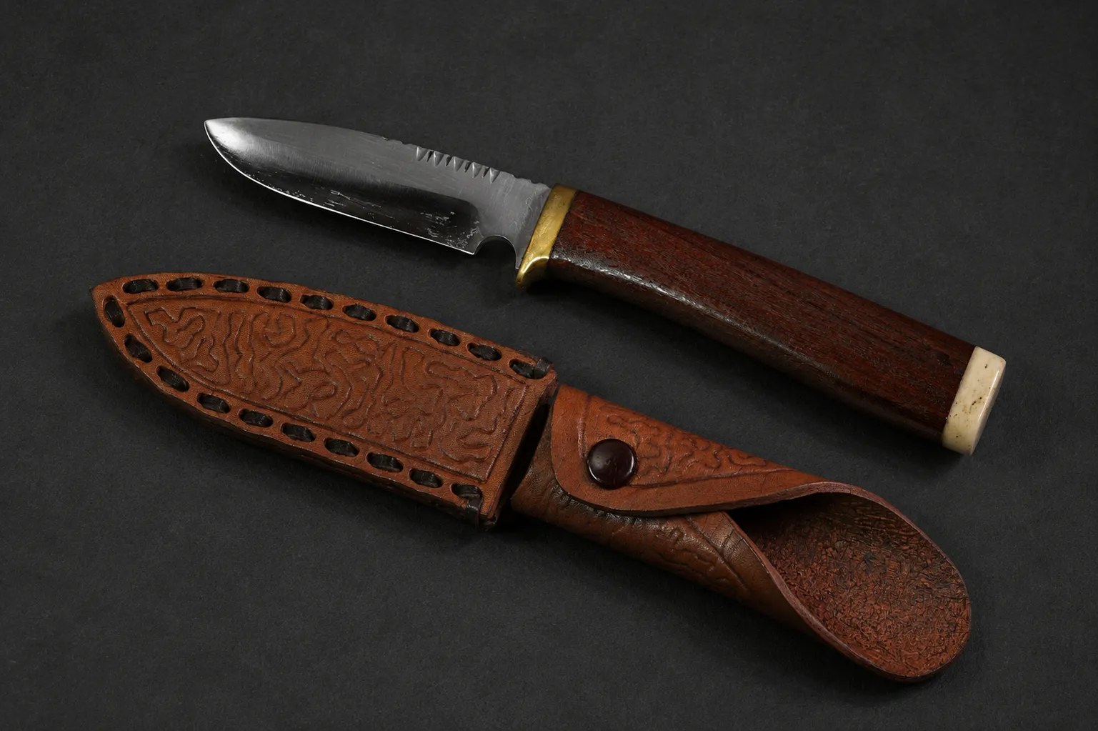 Handmade utility knives by Lloyd Harding
