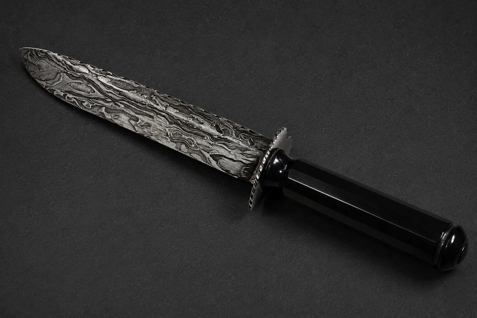 Handmade wedding knives by Lloyd Harding